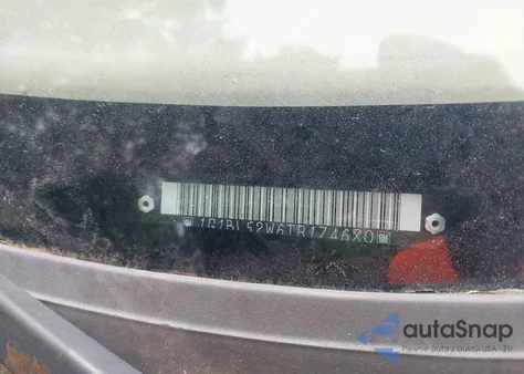 1996 Chevrolet Caprice Classic z USA, uszkodzony, nr VIN 1G1BL52W6TR174680